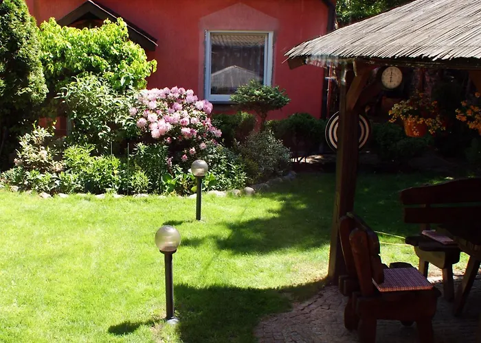 Nowoczesne Z Ogrodem I Parkingiem Διαμέρισμα Πόζναν