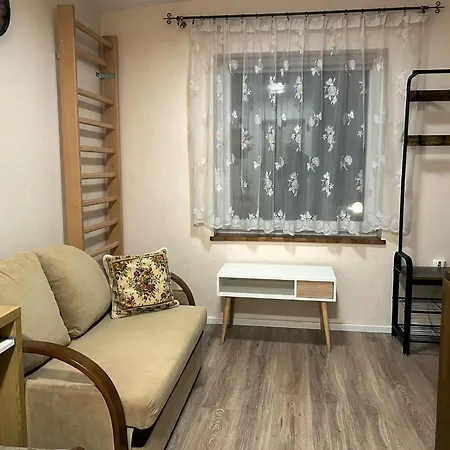 Nowoczesne Z Ogrodem I Parkingiem * Poznaň